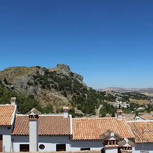 Un Paraíso En Grazalema