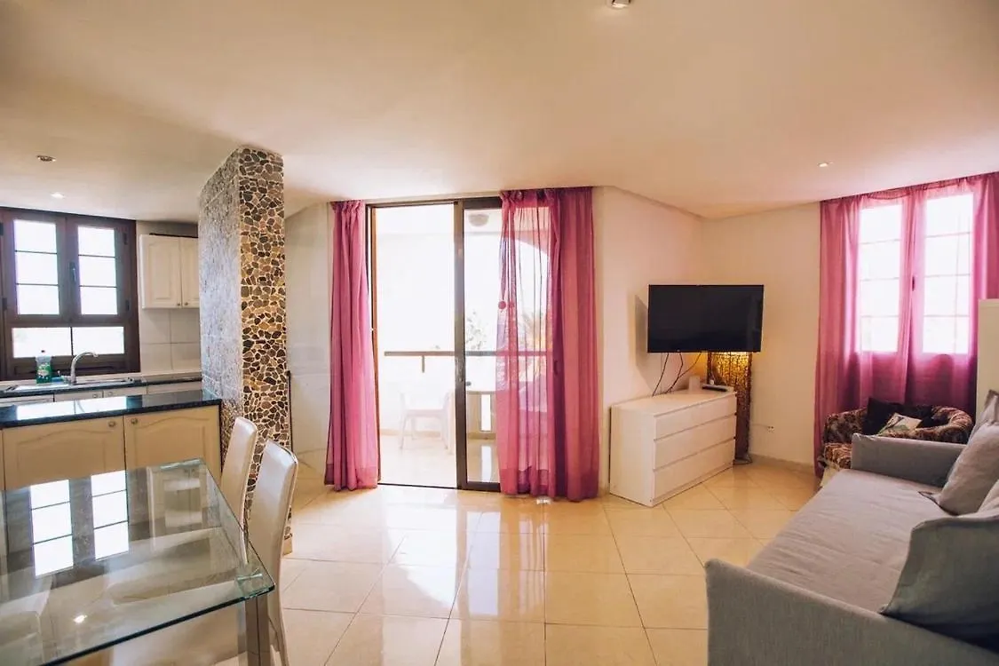 2 bedrooms in Parque Santiago Arona  0*, Arona (Tenerife) España